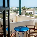 Hotel Memento Perissa (Santorini)