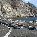 Memento Perissa (Santorini)