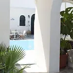 Hotel Memento Perissa (Santorini)
