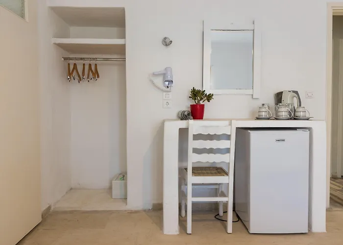 Memento 3* Perissa (Santorini)