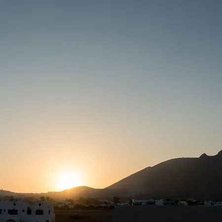 Memento Hotel Perissa (Santorini)