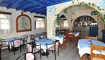 纪念佩里萨酒店 酒店